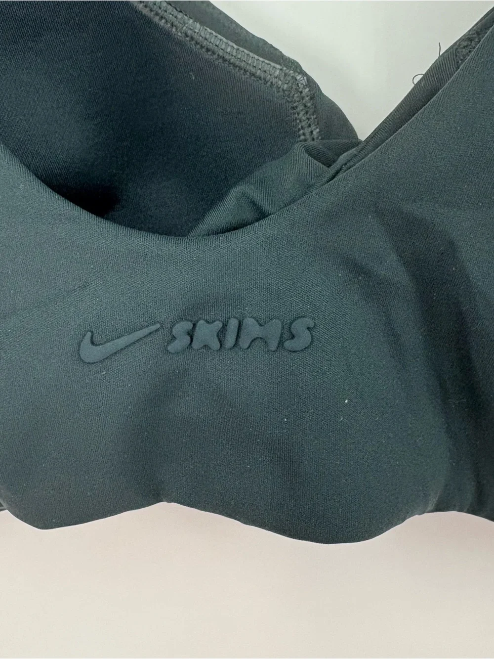 SKIMS Twist Front Plunge Bra Dark Teal Size Large - Picture 6 of 8